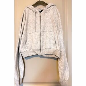 Divided Cropped Gray Zip-Up Hoodie, Size L
